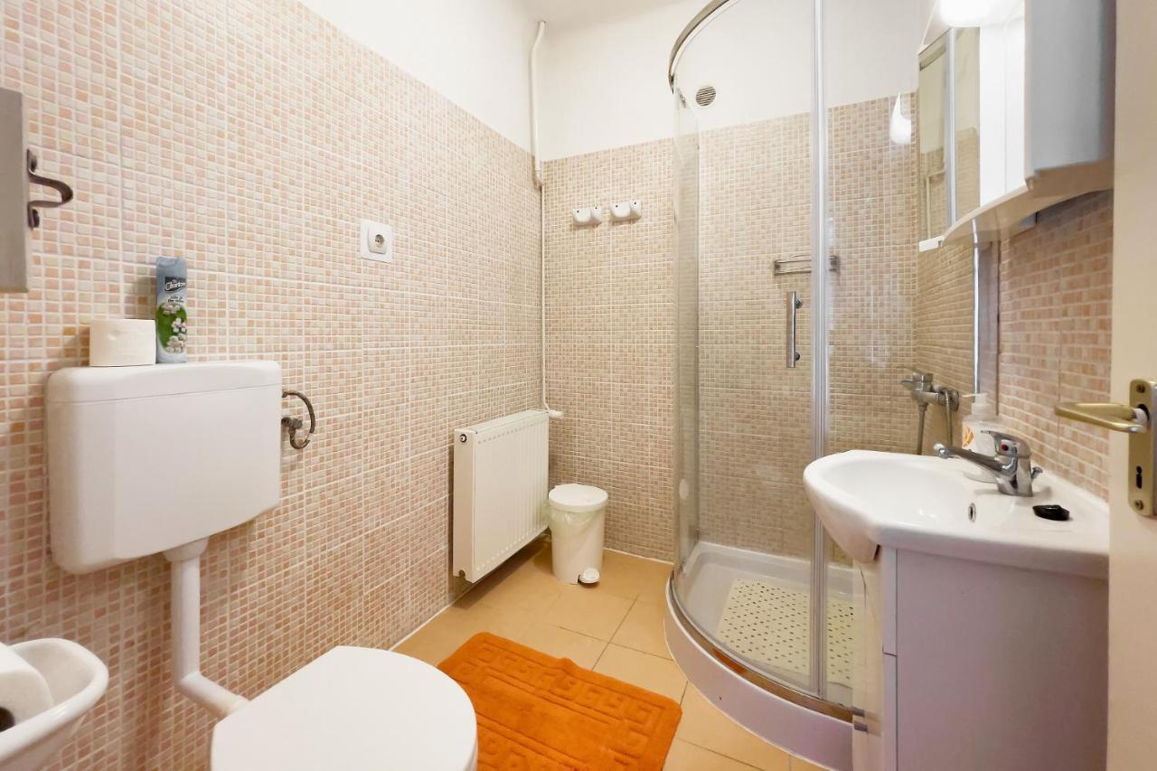 Visegrad Vendeghaz-Apartman Bagian luar foto