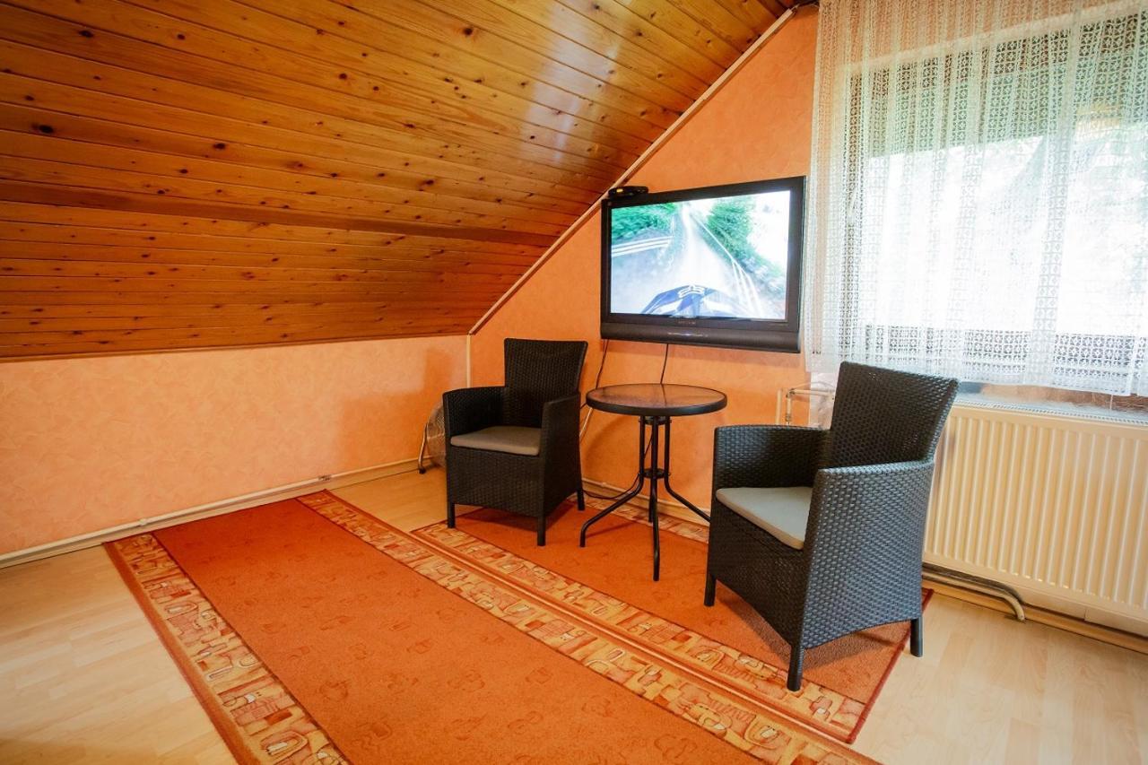 Visegrad Vendeghaz-Apartman Bagian luar foto